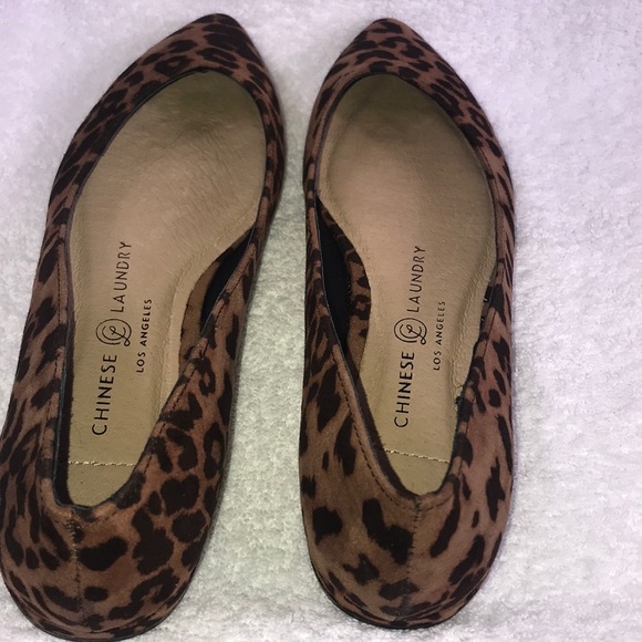 Chinese Laundry leopard flats- worn once or twice - Picture 4 of 7